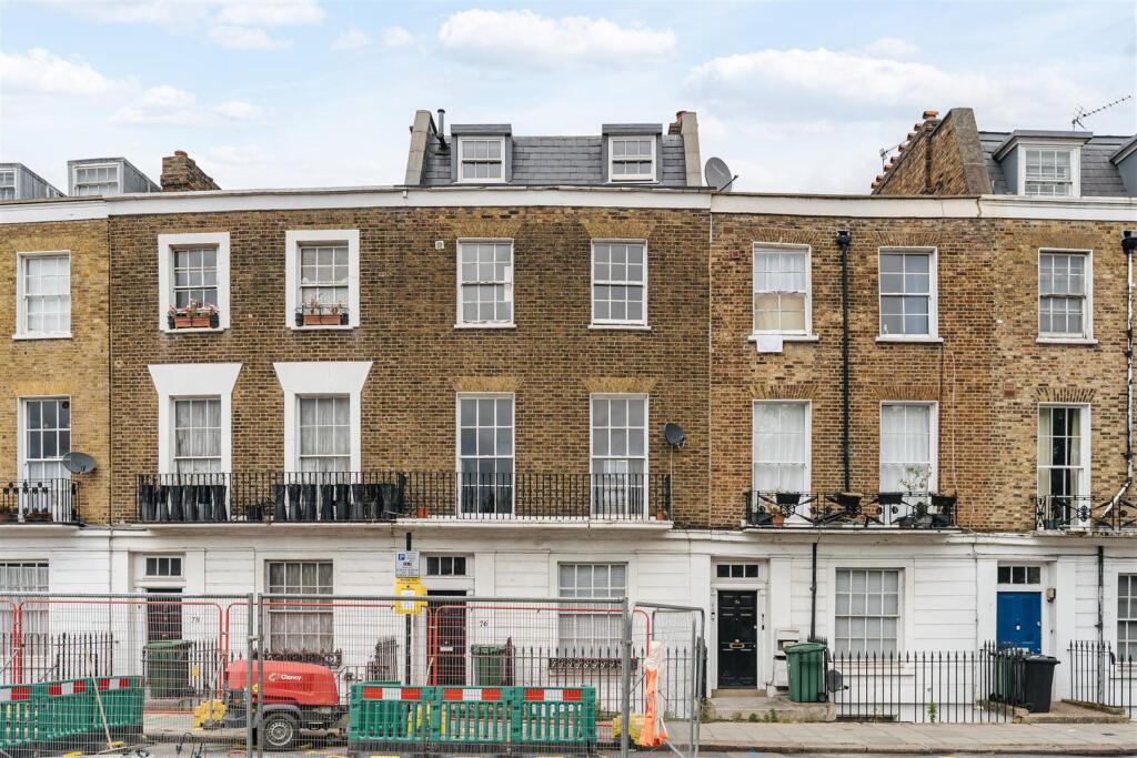 3 bed 1st Floor Flat for rent in Camden Town. From Salter Rex
