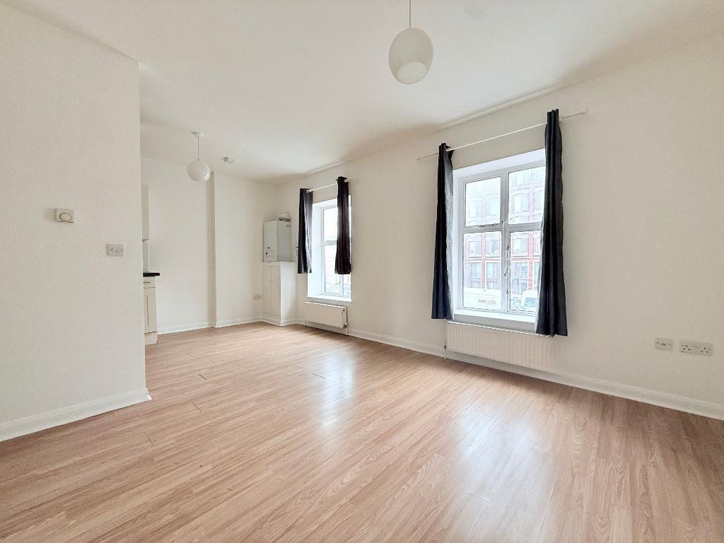 1 bed 1st Floor Flat for rent in Acton. From Savoy Property Consultants - West London