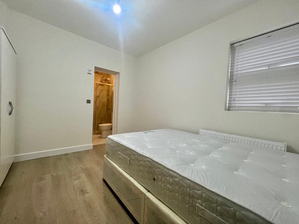 4 bed House Share for rent in Acton. From Savoy Property Consultants - West London