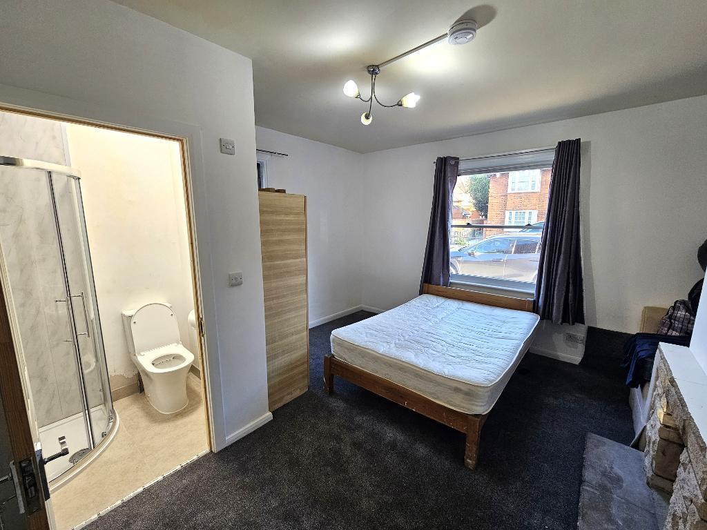 0 bed House Share for rent in Acton. From Savoy Property Consultants - West London