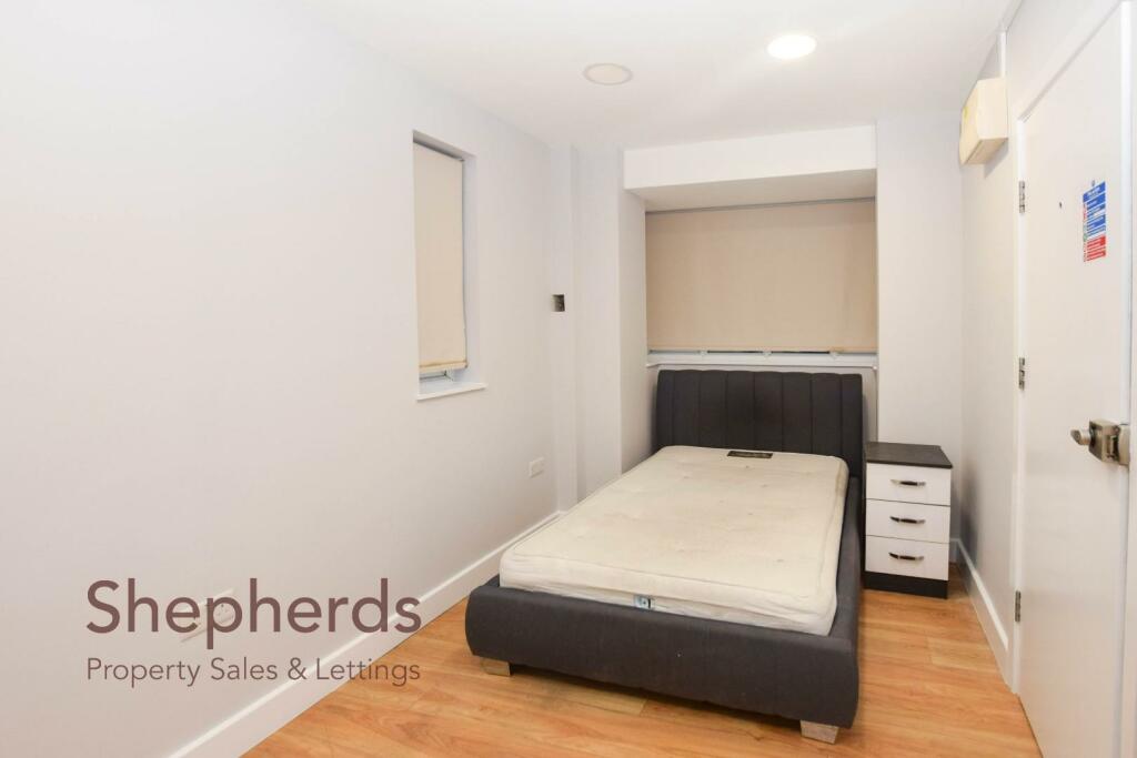 1 bed Room for rent in Cheshunt. From Shepherds