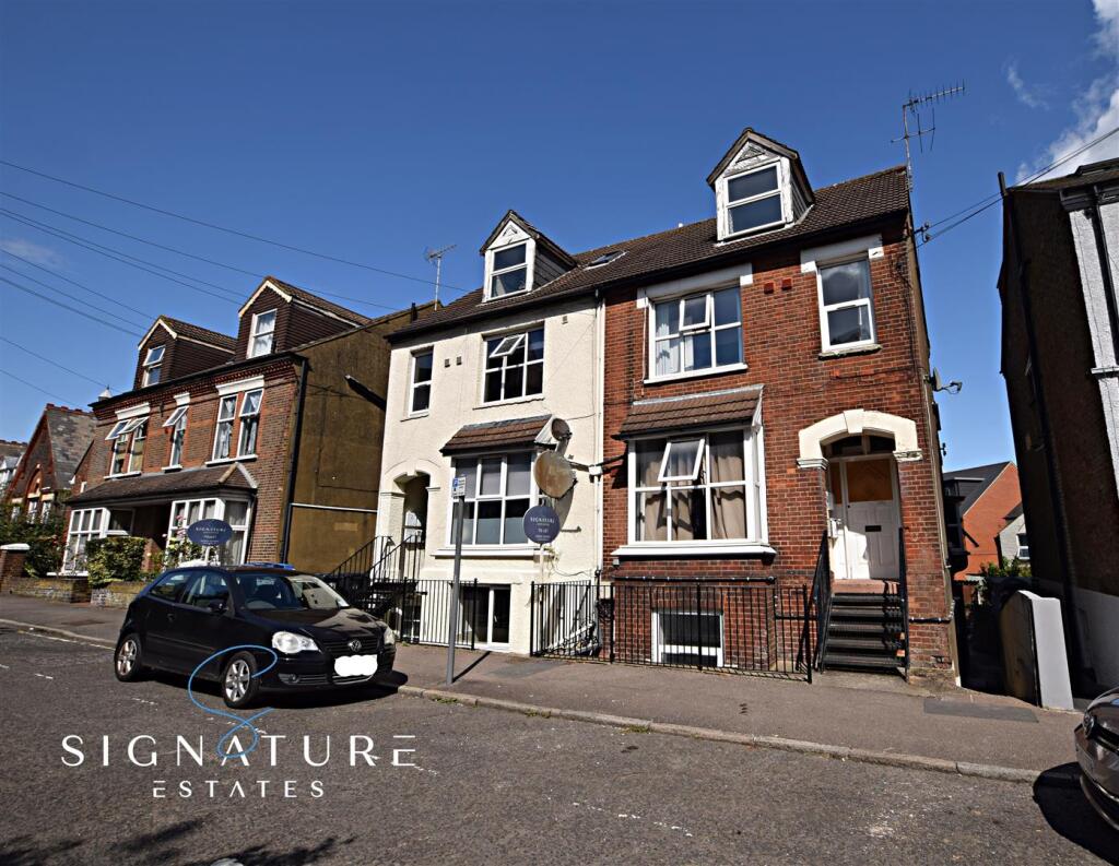 0 bed Studio for rent in Watford. From Signature Estates