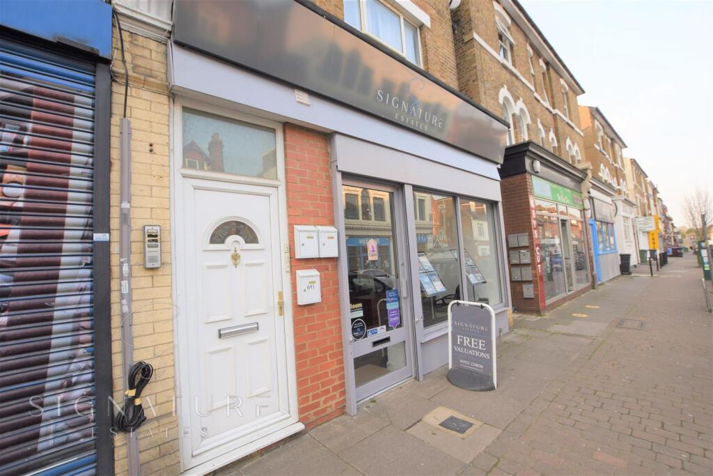 1 bed 1st Floor Flat for rent in Watford. From Signature Estates 1 bed 1st Floor Flat for rent in Watford. From Signature Estates