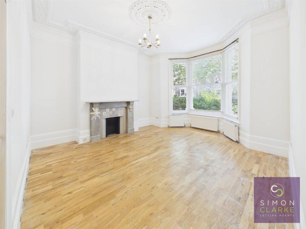 1 bed Apartment for rent in Islington. From Simon Clarke Letting Agents
