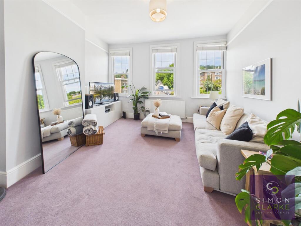 2 bed 1st Floor Flat for rent in Hornsey. From Simon Clarke Letting Agents 2 bed 1st Floor Flat for rent in Hornsey. From Simon Clarke Letting Agents