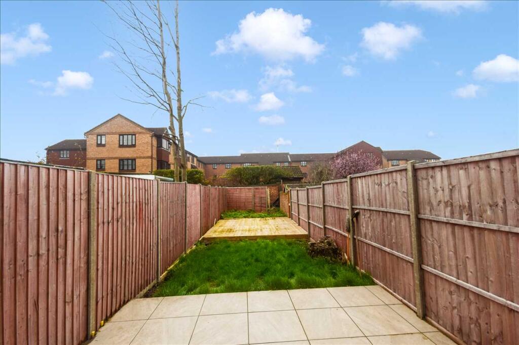 3 bed Mid Terraced House for rent in Mitcham. From Next Step Estates (South West) Ltd - London