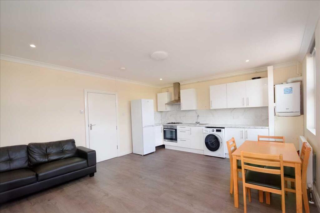 1 bed Apartment for rent in Merton. From Next Step Estates (South West) Ltd - London