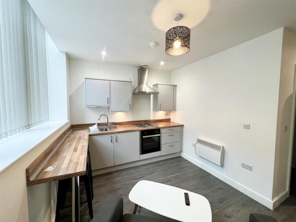 1 bed Apartment for rent in Stockport. From Spencer Harvey