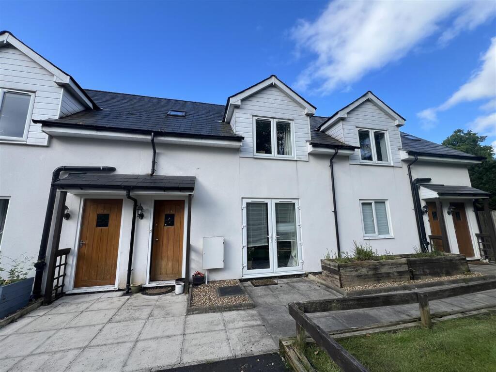 2 bed Detached for rent in Manchester. From Spencer Harvey