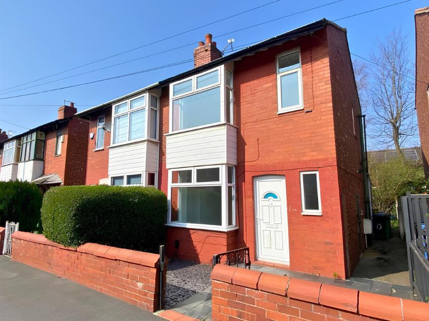 3 bed Detached for rent in Stockport. From Spencer Harvey
