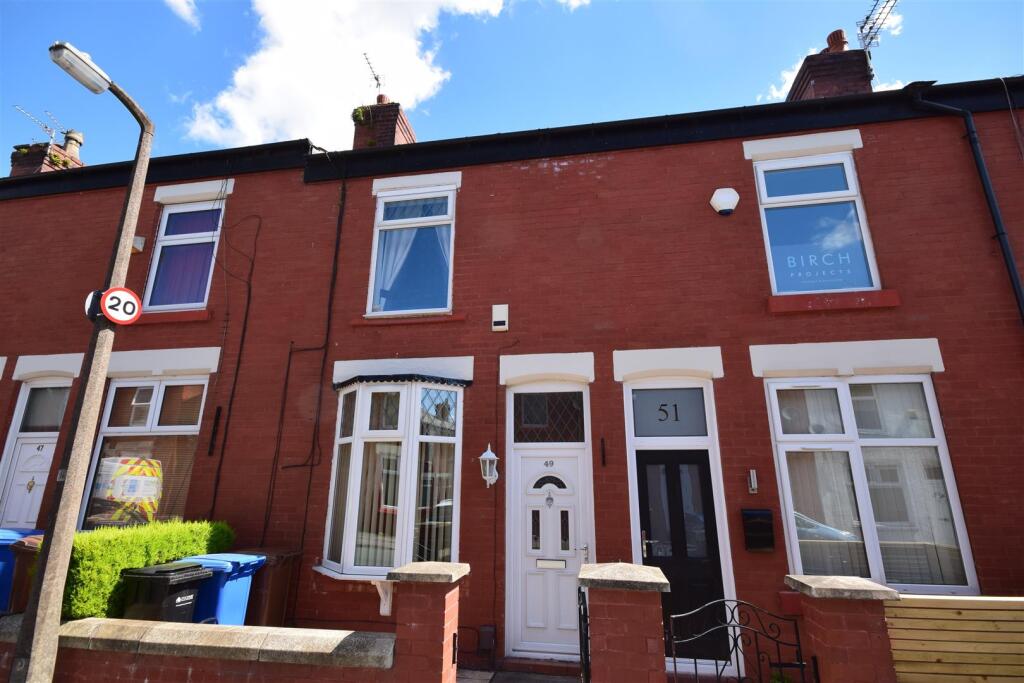 2 bed Detached for rent in Stockport. From Spencer Harvey 2 bed Detached for rent in Stockport. From Spencer Harvey