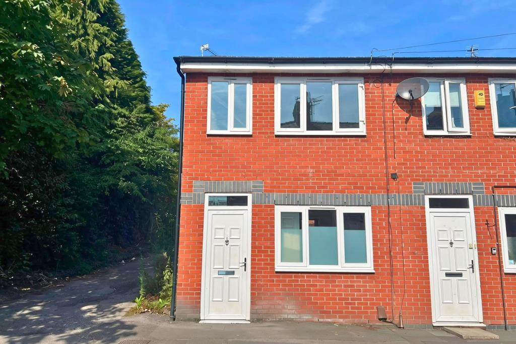 2 bed End of Terrace for rent in Stockport. From Spencer Harvey