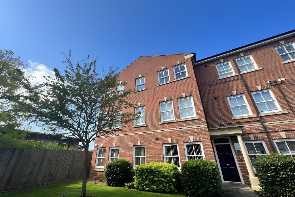 2 bed Apartment for rent in Stockport. From Spencer Harvey