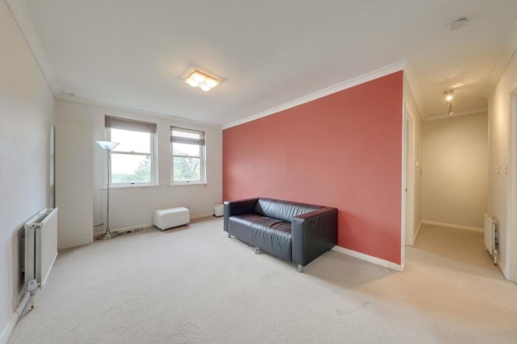 1 bed 1st Floor Flat for rent in Catford. From Stanford Estates - Forest Hill 1 bed 1st Floor Flat for rent in Catford. From Stanford Estates - Forest Hill