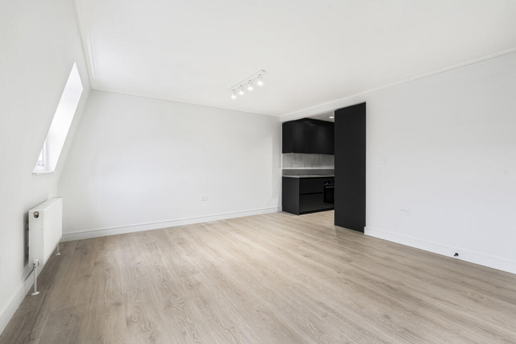2 bed Apartment for rent in Hackney. From Stirling Ackroyd - Clapton 2 bed Apartment for rent in Hackney. From Stirling Ackroyd - Clapton