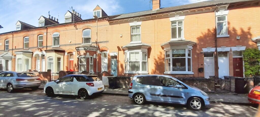 3 bed Mid Terraced House for rent in Leicester. From Keywest Estate Agents - Leicester