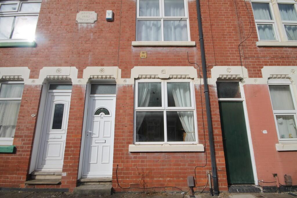 2 bed Mid Terraced House for rent in Leicester. From Keywest Estate Agents - Leicester