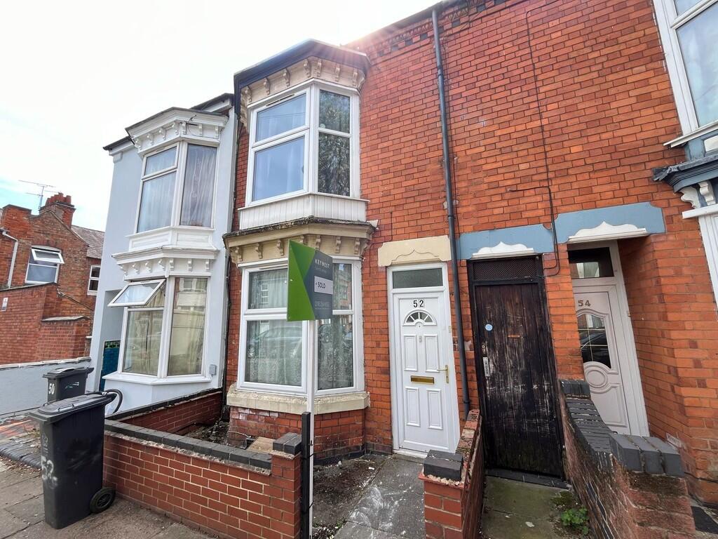4 bed Mid Terraced House for rent in Leicester Forest East. From Keywest Estate Agents - Leicester