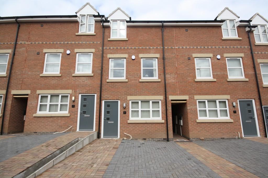 4 bed Town House for rent in Leicester. From Keywest Estate Agents - Leicester