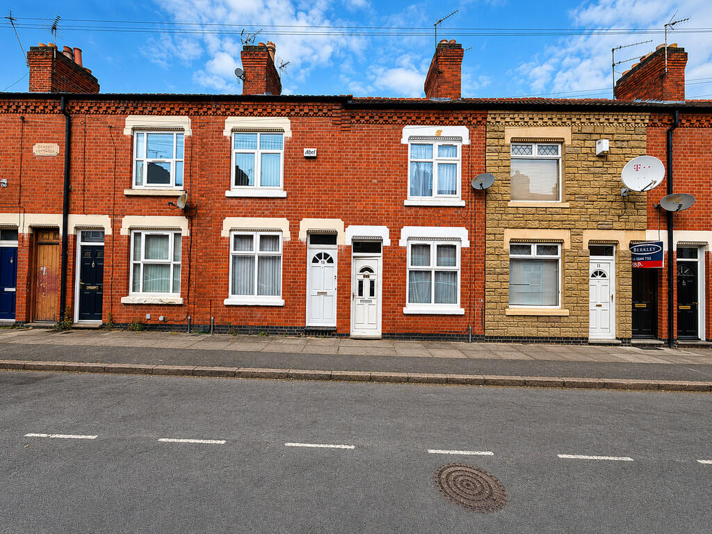 2 bed Mid Terraced House for rent in Leicester Forest East. From Keywest Estate Agents - Leicester