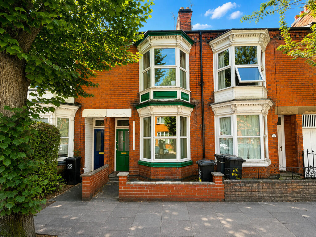 3 bed Mid Terraced House for rent in Leicester. From Keywest Estate Agents - Leicester