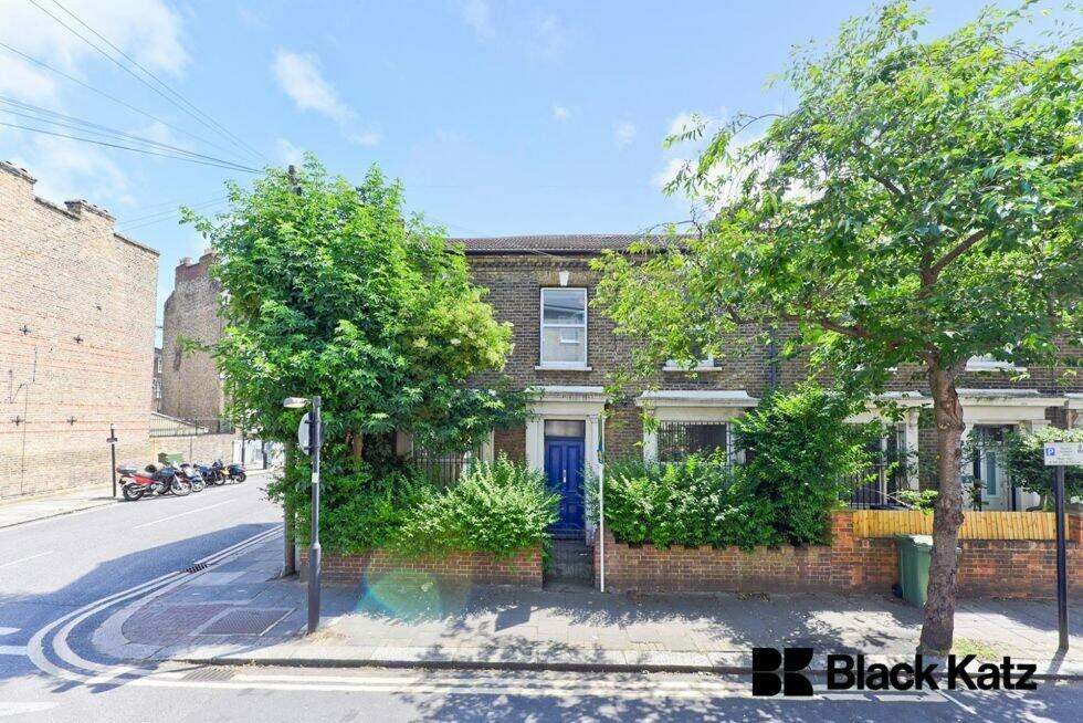 4 bed Flat for rent in Camberwell. From Black Katz - London Bridge