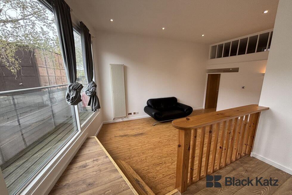1 bed 1st Floor Flat for rent in Bermondsey. From Black Katz - London Bridge
