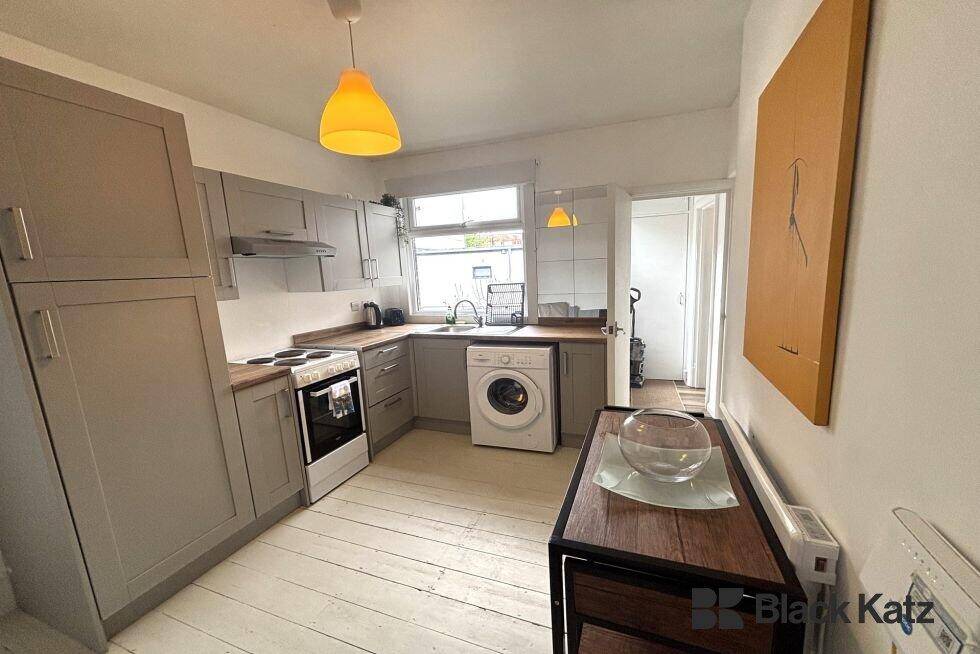 1 bed 1st Floor Flat for rent in Bermondsey. From Black Katz - London Bridge