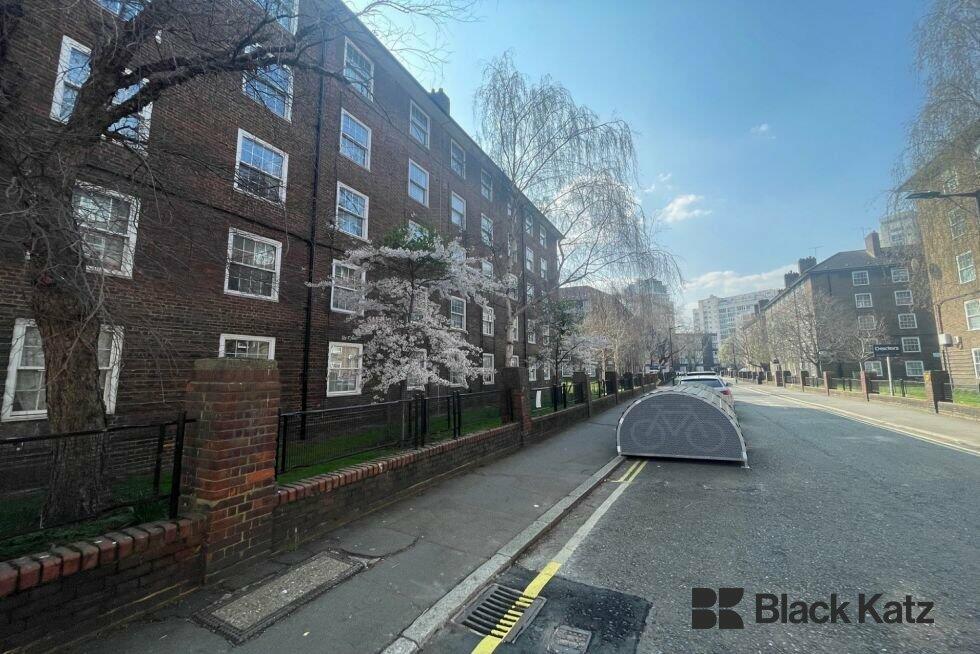 3 bed 1st Floor Flat for rent in Bermondsey. From Black Katz - London Bridge