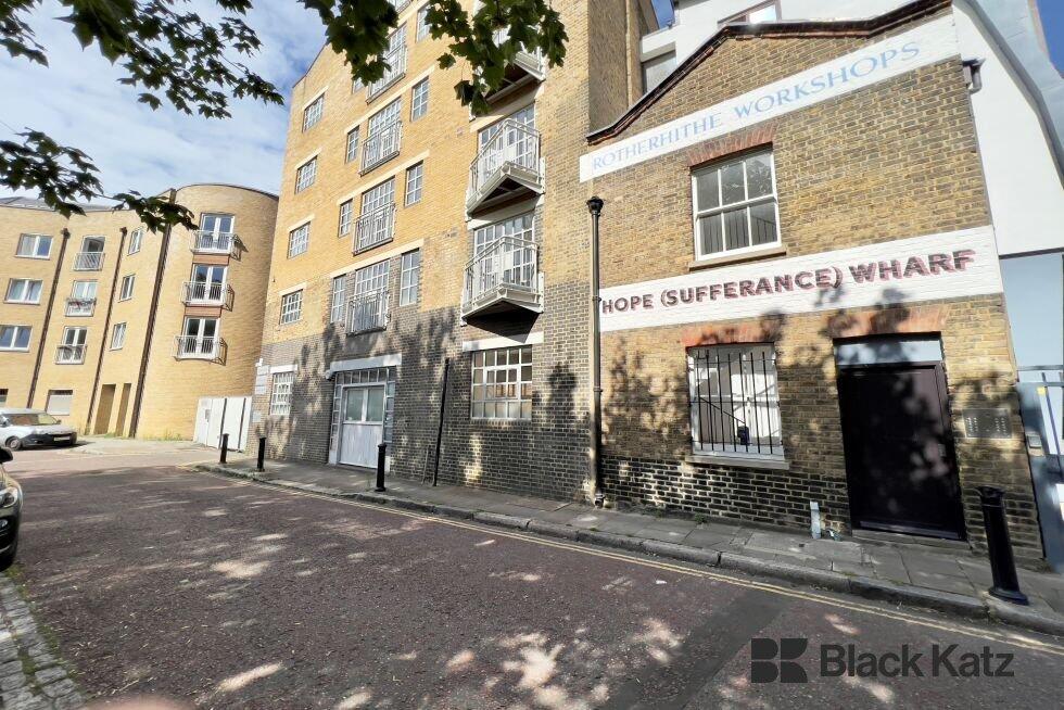 1 bed 1st Floor Flat for rent in Bermondsey. From Black Katz - London Bridge 1 bed 1st Floor Flat for rent in Bermondsey. From Black Katz - London Bridge