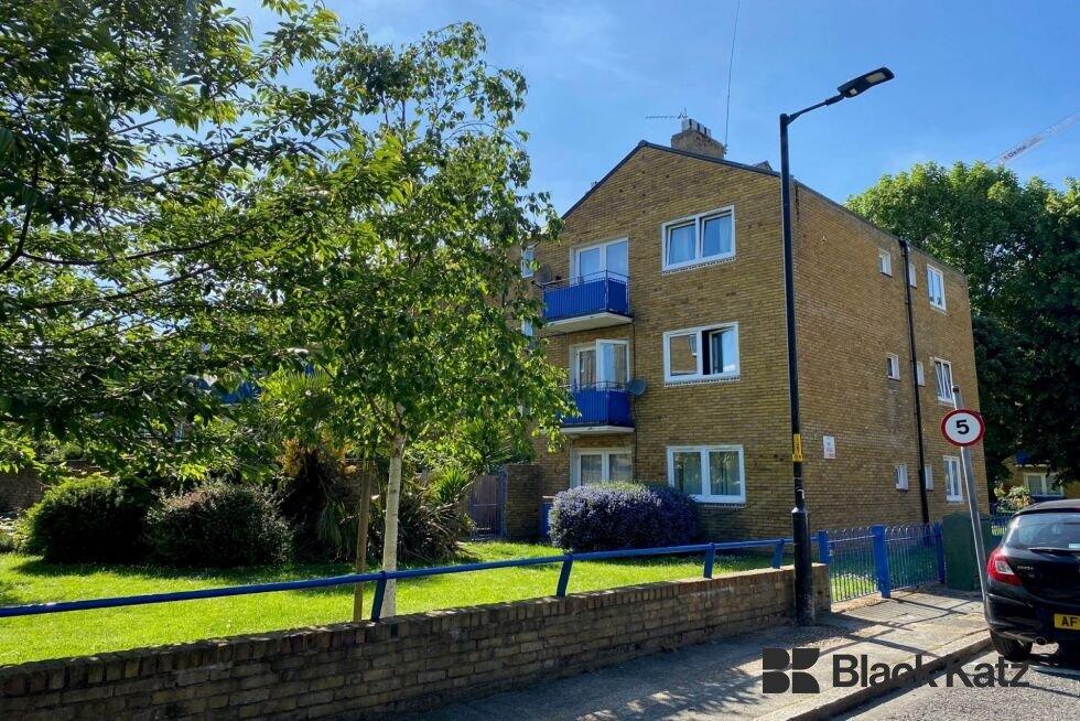 4 bed 1st Floor Flat for rent in Bermondsey. From Black Katz - London Bridge