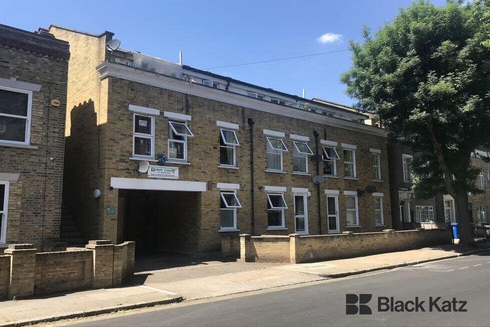 2 bed 1st Floor Flat for rent in Bermondsey. From Black Katz - London Bridge