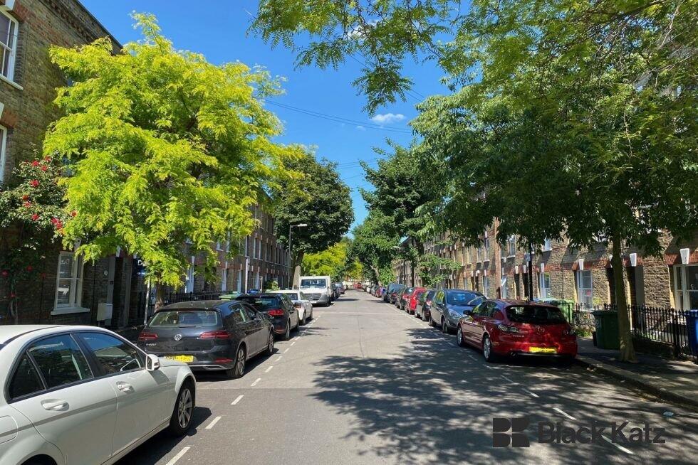 4 bed 1st Floor Flat for rent in Bermondsey. From Black Katz - London Bridge