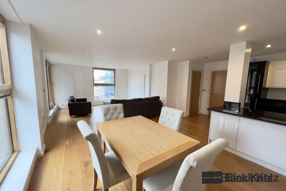 2 bed 1st Floor Flat for rent in Bermondsey. From Black Katz - London Bridge