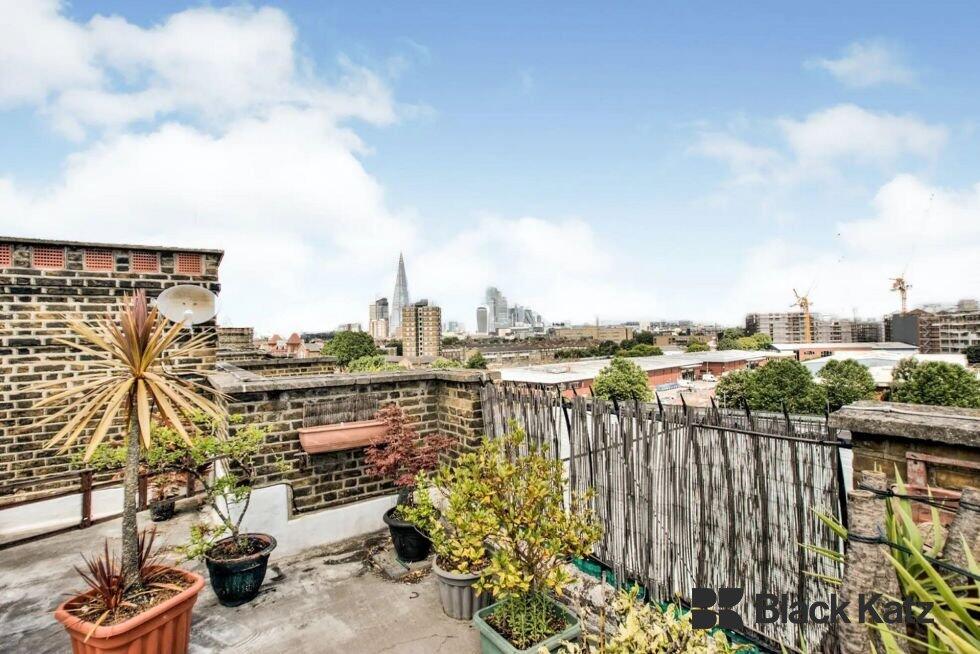 2 bed 1st Floor Flat for rent in Bermondsey. From Black Katz - London Bridge