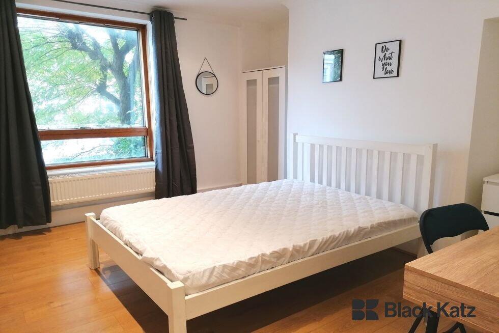 3 bed 1st Floor Flat for rent in Bermondsey. From Black Katz - London Bridge