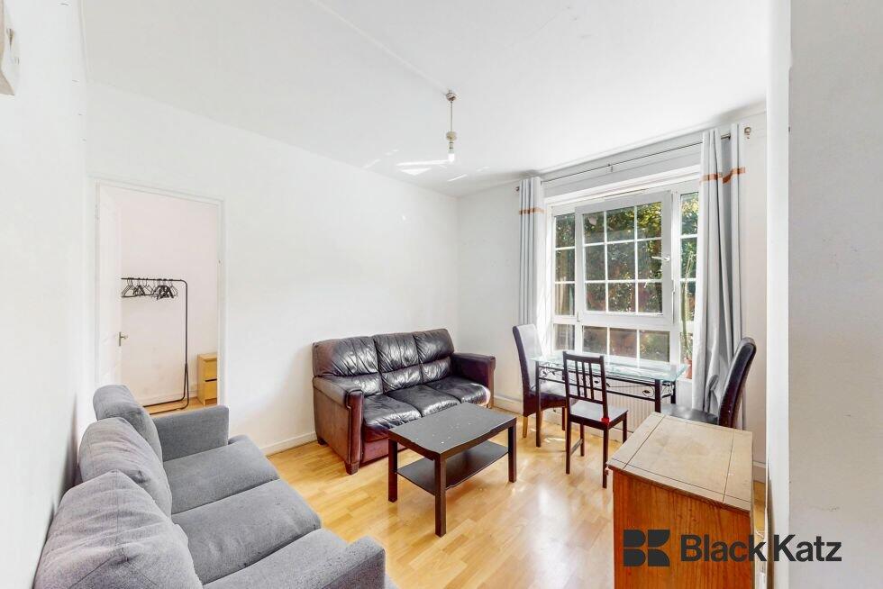 2 bed 1st Floor Flat for rent in Camberwell. From Black Katz - London Bridge