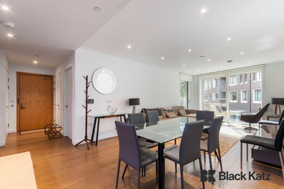 3 bed Apartment for rent in Camberwell. From Black Katz - London Bridge 3 bed Apartment for rent in Camberwell. From Black Katz - London Bridge