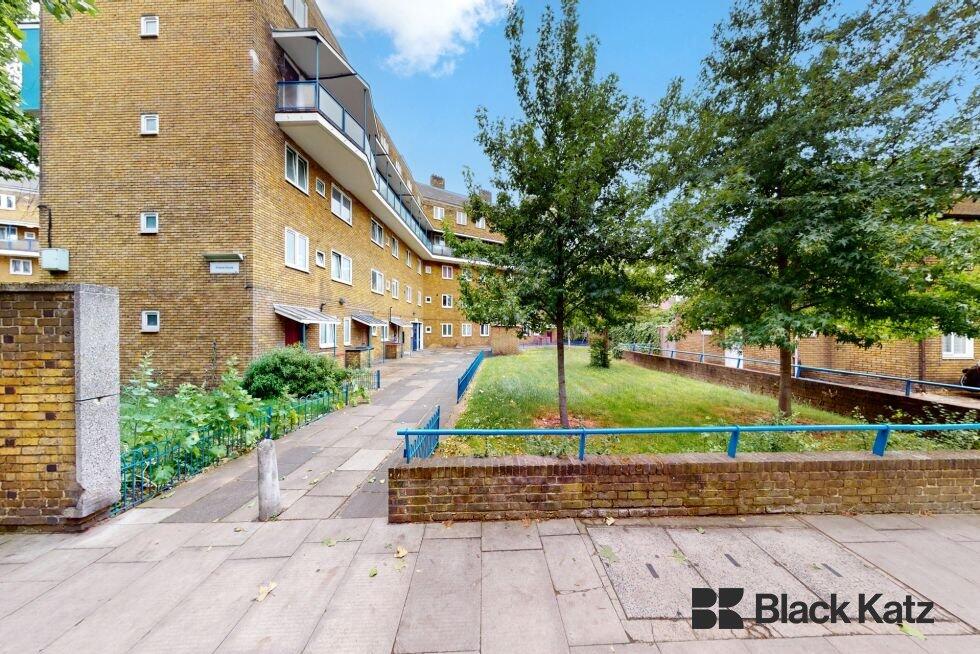 2 bed 1st Floor Flat for rent in Bermondsey. From Black Katz - London Bridge 2 bed 1st Floor Flat for rent in Bermondsey. From Black Katz - London Bridge