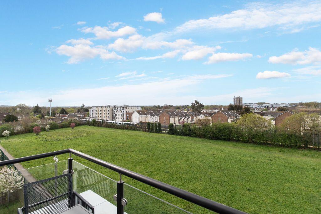 2 bed Apartment for rent in Addlestone. From Swift Property