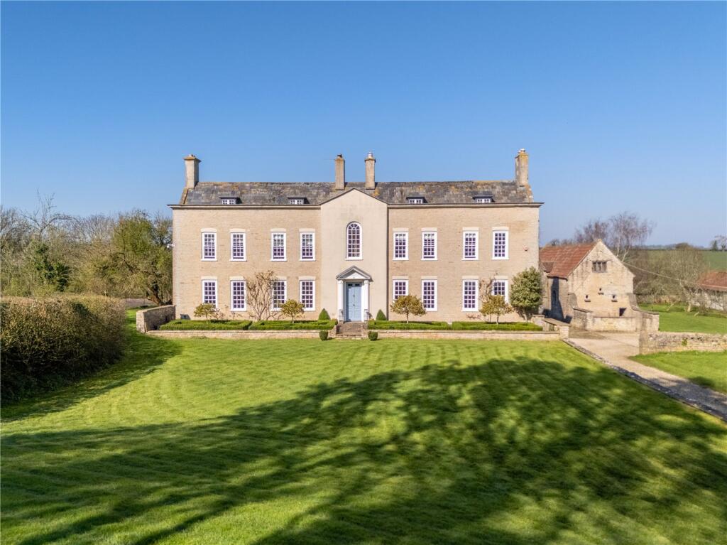5 bed Detached for rent in . From Killens - Chew Magna