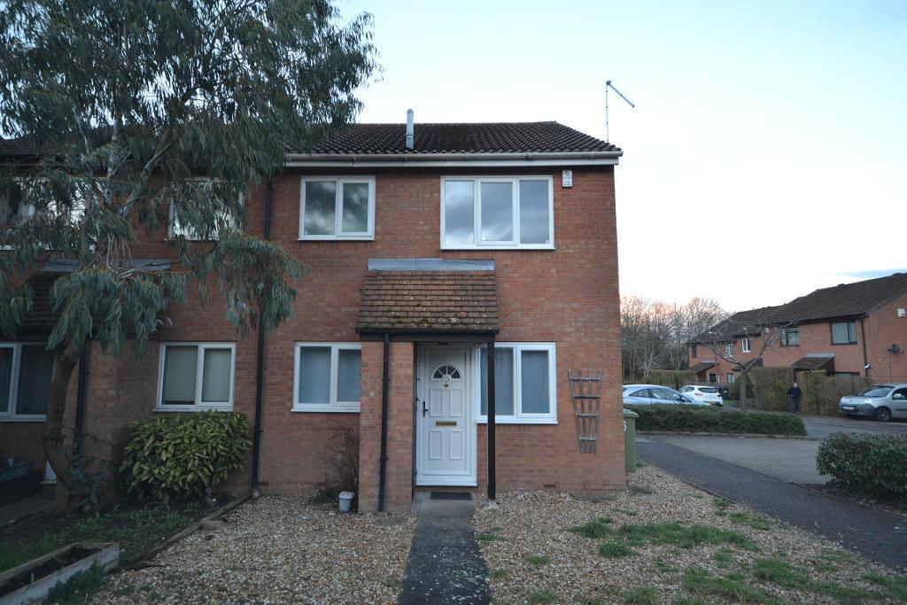 1 bed Cluster Home for rent in Calverton. From King Estate Agents - Milton Keynes 1 bed Cluster Home for rent in Calverton. From King Estate Agents - Milton Keynes
