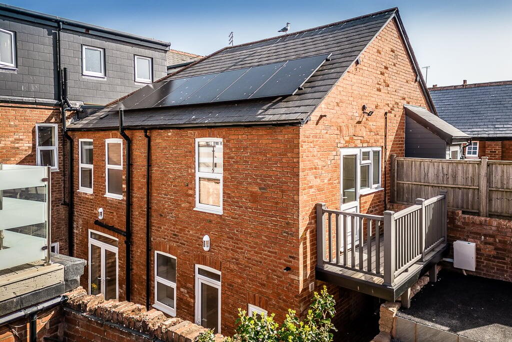 2 bed Mews for rent in Budleigh Salterton. From David Rhys - Budleigh Salterton 2 bed Mews for rent in Budleigh Salterton. From David Rhys - Budleigh Salterton