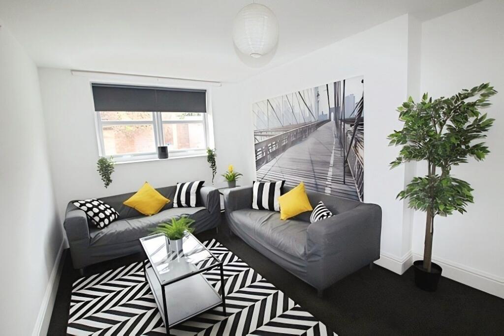 6 bed House Share for rent in Long Line. From Dove Properties - Sheffield
