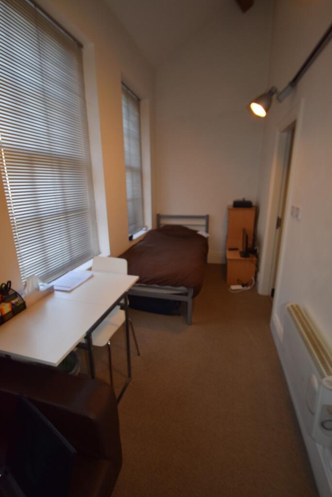 0 bed Studio for rent in Sheffield. From Dove Properties - Sheffield