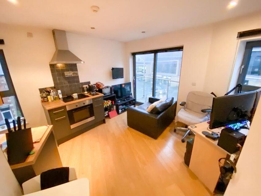 0 bed Studio for rent in Long Line. From Dove Properties - Sheffield