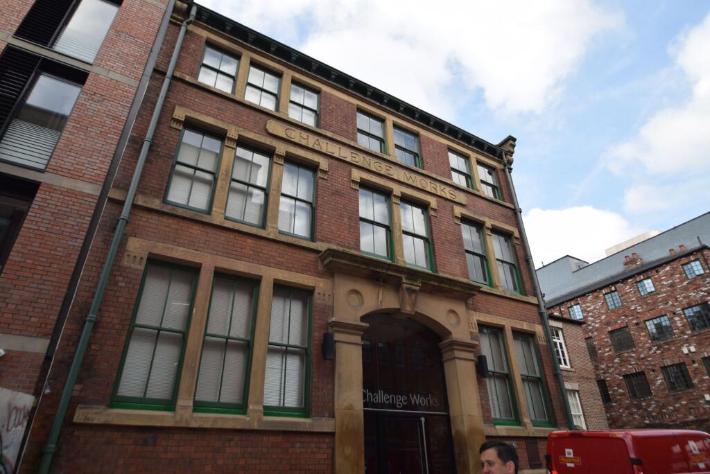 0 bed Studio for rent in Sheffield. From Dove Properties - Sheffield