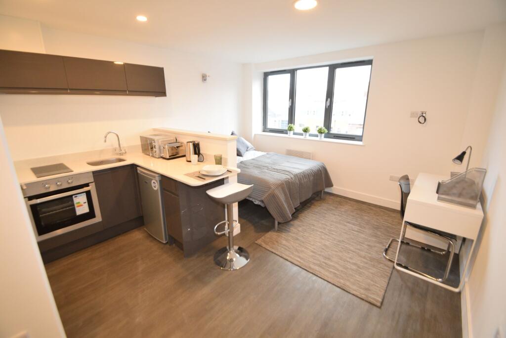 0 bed Studio for rent in Sheffield. From Dove Properties - Sheffield