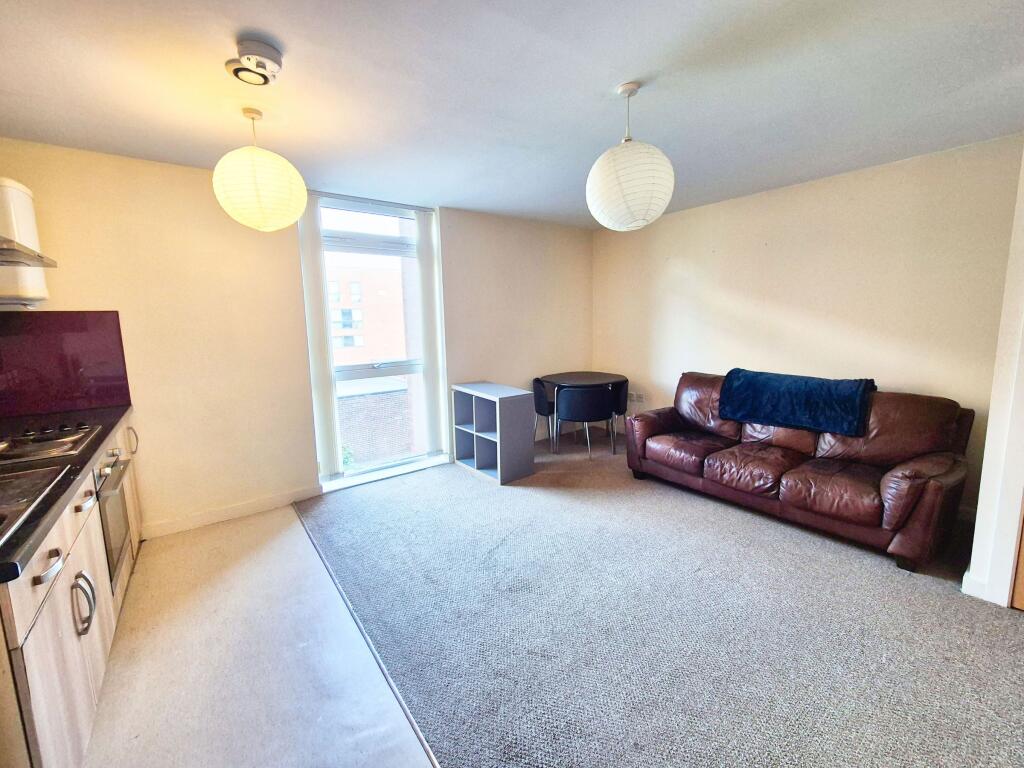 0 bed Studio for rent in Sheffield. From Dove Properties - Sheffield