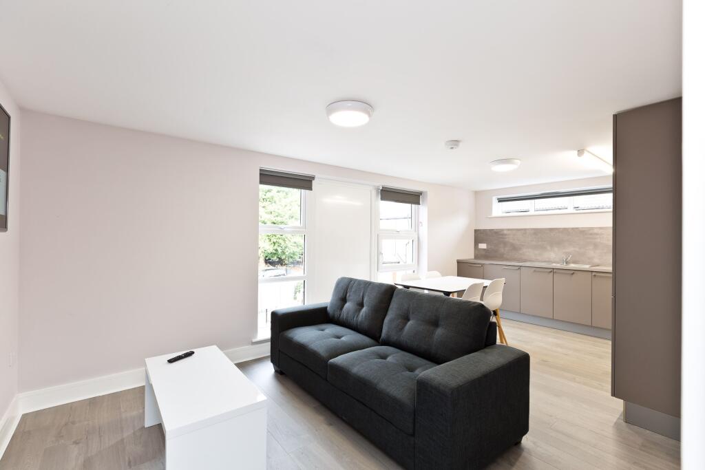 2 bed 1st Floor Flat for rent in Sheffield. From Dove Properties - Sheffield